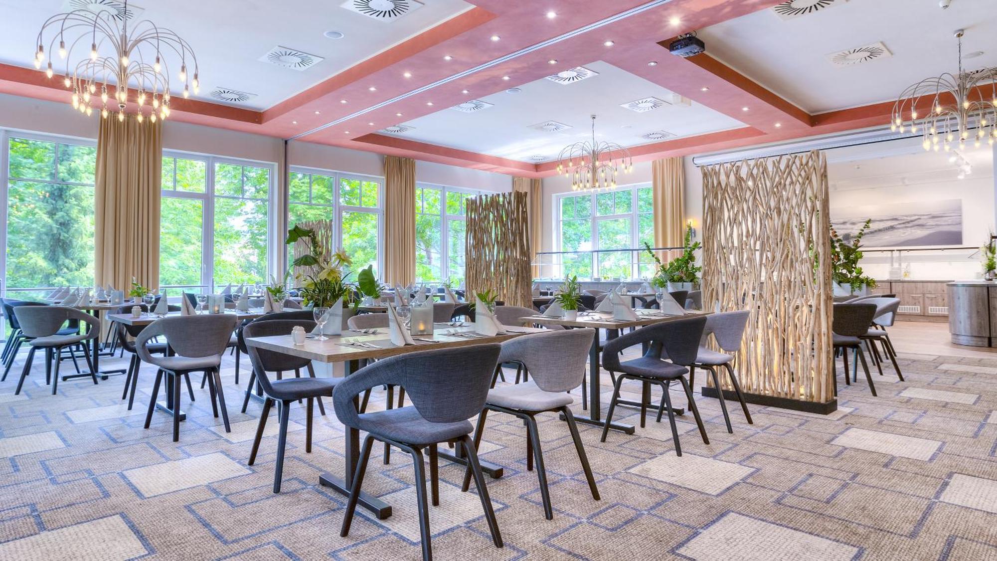Ostseehotel Villen Im Park - Ein Rovell Hotel Χέρινγκσντορφ Εξωτερικό φωτογραφία