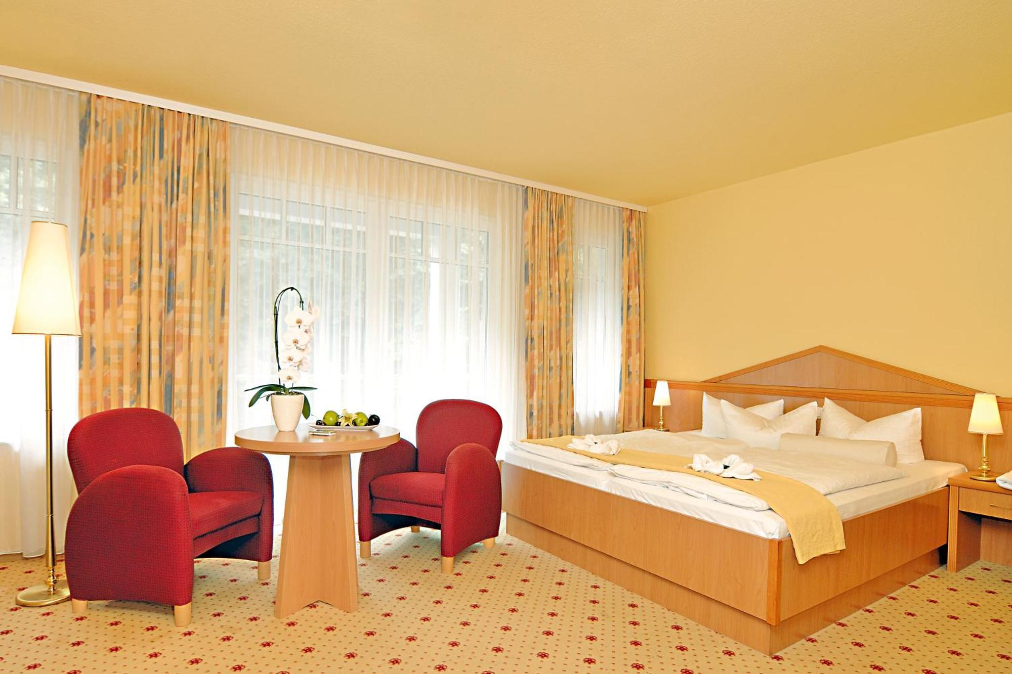 Ostseehotel Villen Im Park - Ein Rovell Hotel Χέρινγκσντορφ Εξωτερικό φωτογραφία