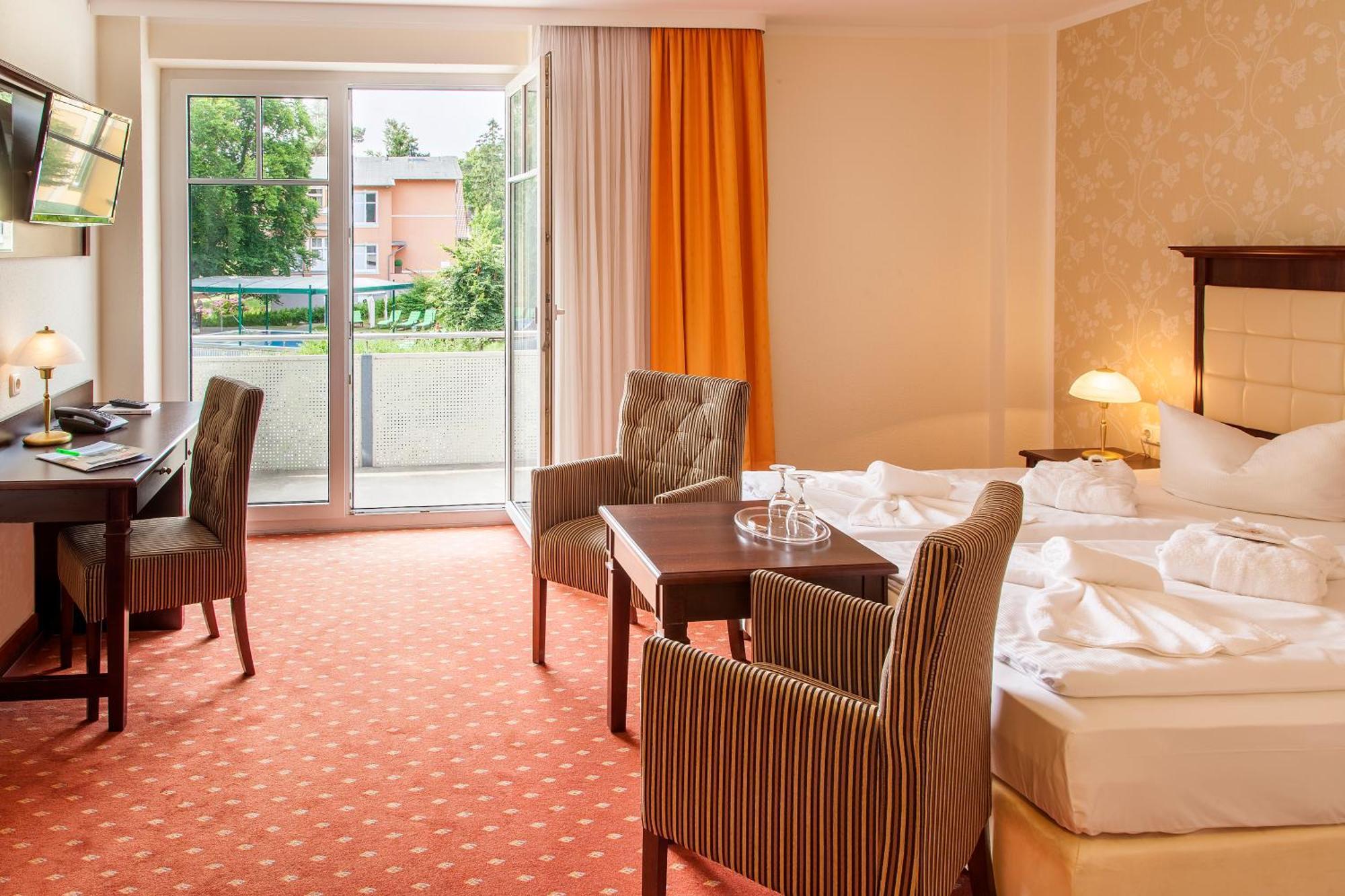 Ostseehotel Villen Im Park - Ein Rovell Hotel Χέρινγκσντορφ Εξωτερικό φωτογραφία